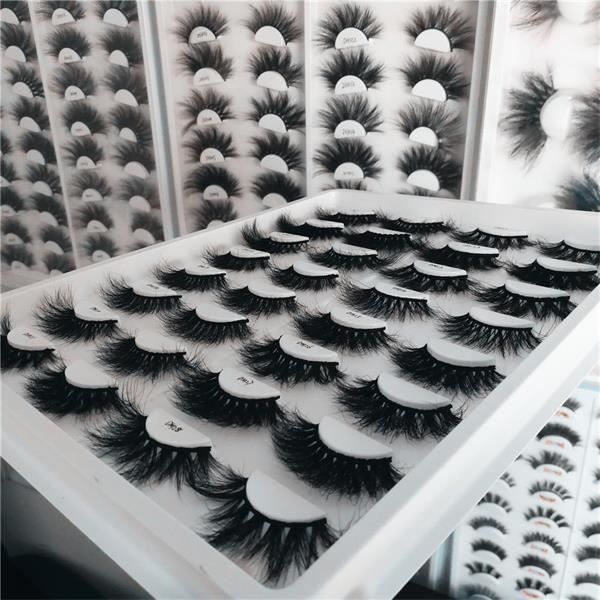eyelash maker