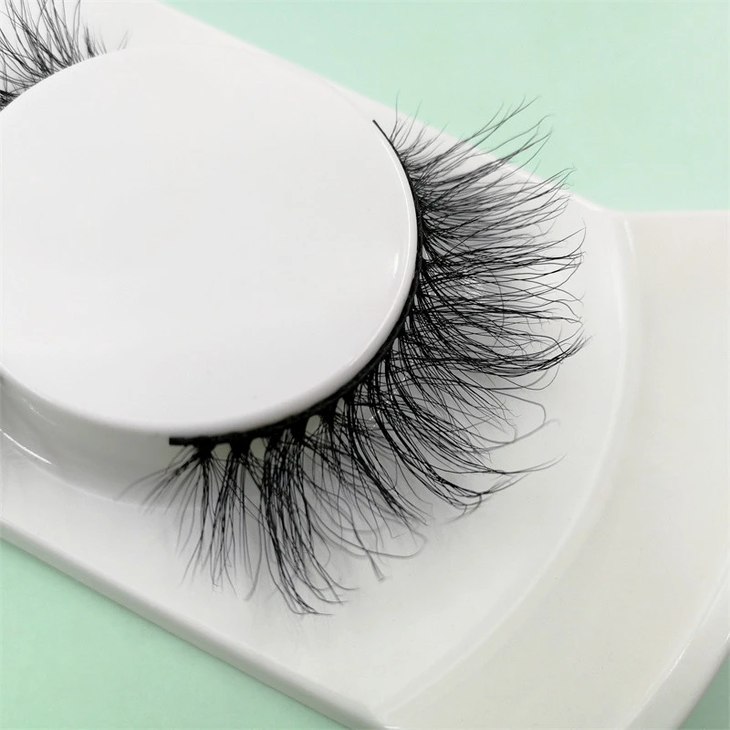 Silk 3D Russian Lash Luxury Lashes Mink Eyelashes Wholesale Silk 3D Russian Lash Luxury Lashes Mink Eyelashes Wholesale
