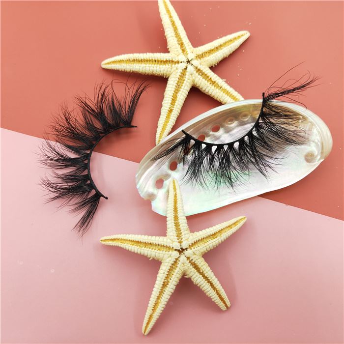 Natural Long Hand-made Mink Eyelashes