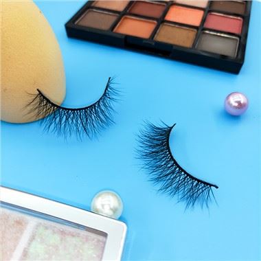 Natural Long 3d Volume Lashes