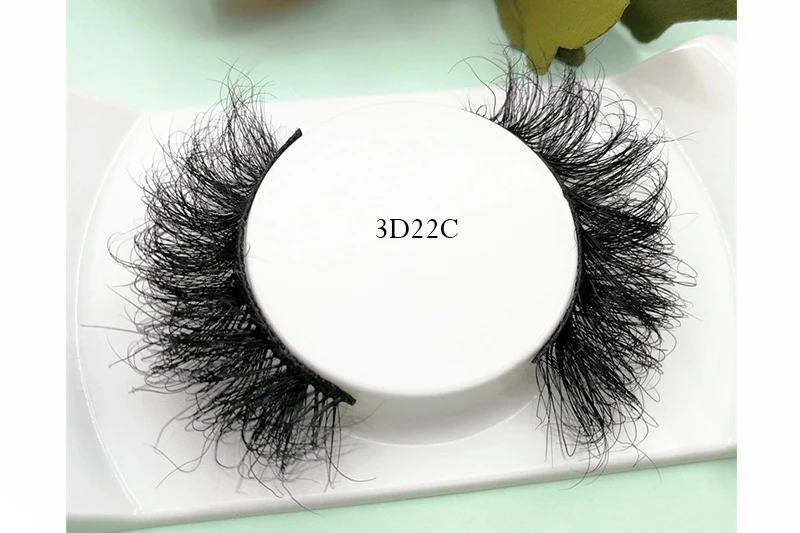 The Most Popular Eyelash Style